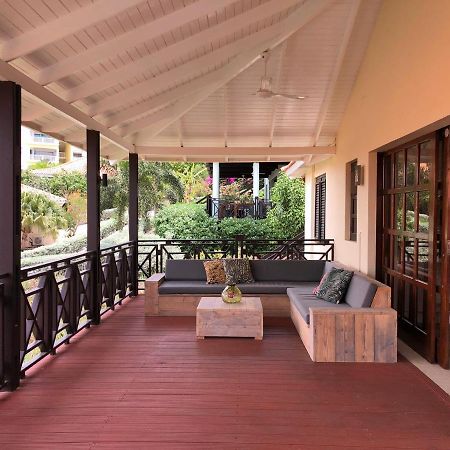 Villa At The Beach, Blue Bay Golf & Beach Resort Eksteriør bilde